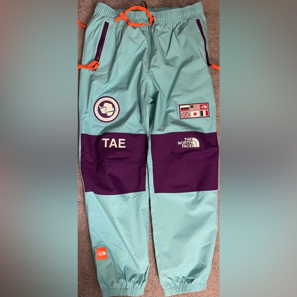 The North Face Trans-Antarctica Expedition nylon performance pants New LARGE! - Picture 8 of 10